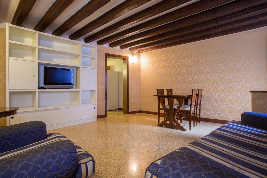 Home Venice Apartments - Piazzale Roma Экстерьер фото